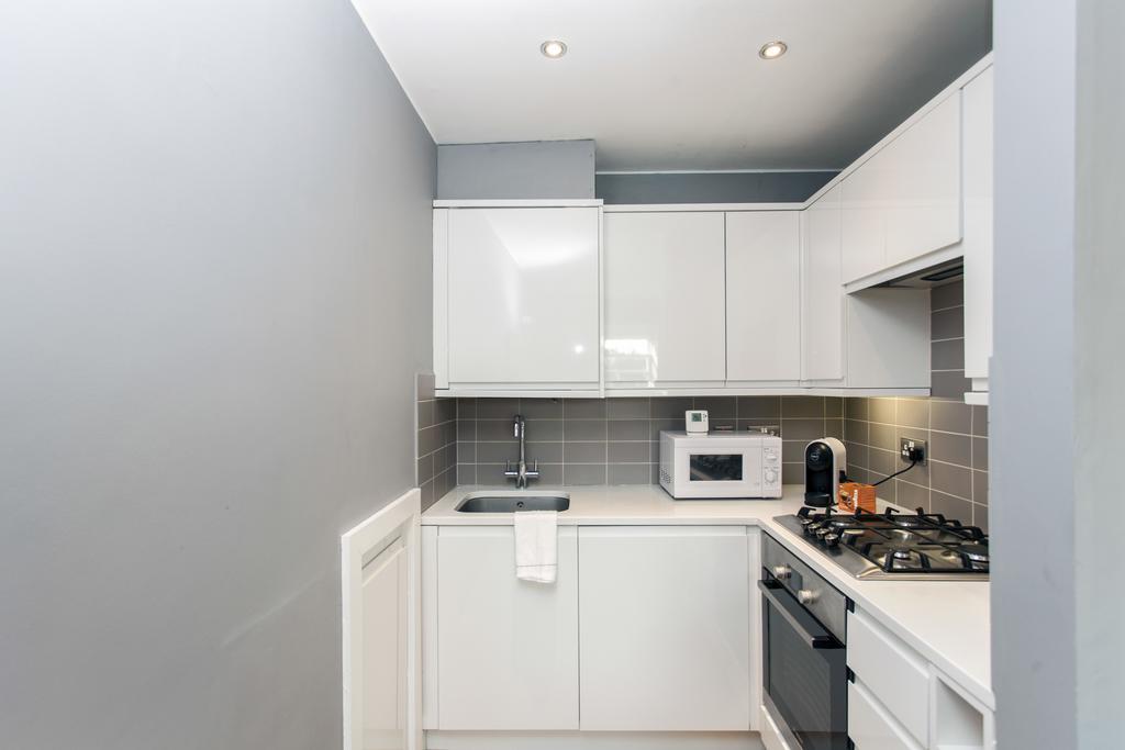 Italianflat - Elsham Appartement Londen Buitenkant foto